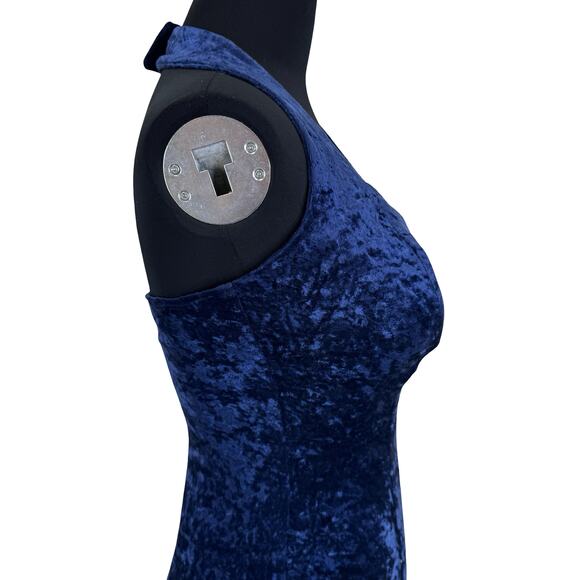 1980s Blue Velvet Halter Mini Dress – Crushed Stretchy Velvet Club Dress - Picture 5 of 16